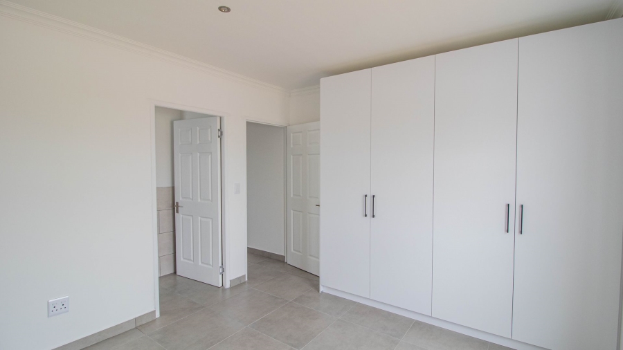 2 Bedroom Property for Sale in Britannia Beach Estate Western Cape
